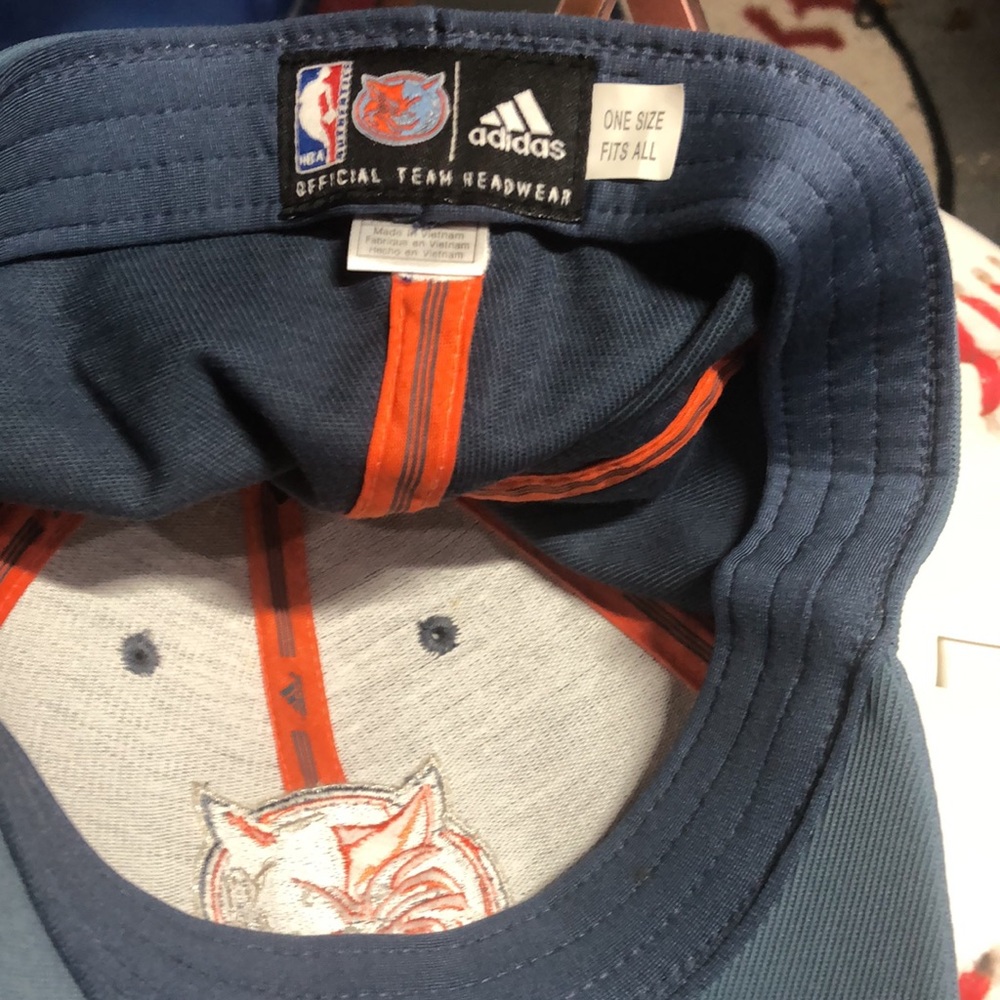 Charlotte Bobcats NBA Adidas Flex Fit Hat Cap Men’s OSFA - Picture 3 of 3